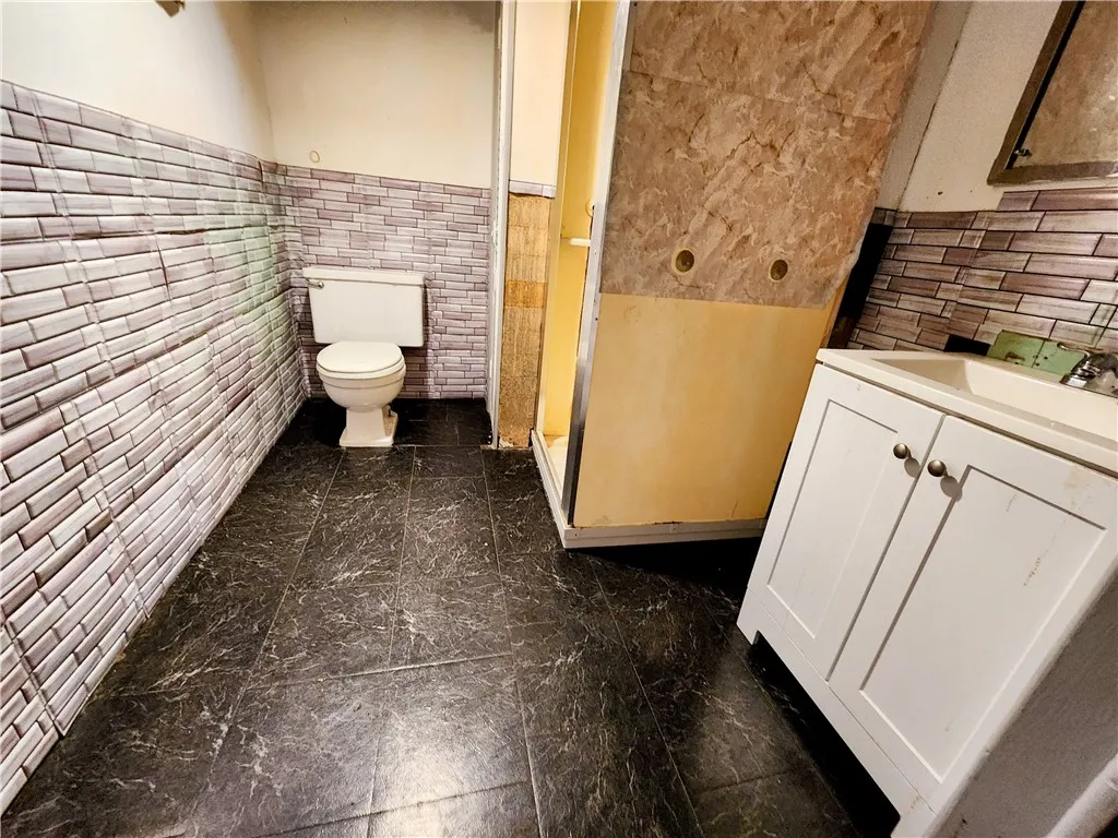 49 Angora Dr Drive, Irondequoit, New York 14617, Irondequoit, New York 14617, 3 Bedrooms Bedrooms, 6 Rooms Rooms,2 BathroomsBathrooms,Residential,Closed,49 Angora Dr Drive, Irondequoit, New York 14617,0,R1630622