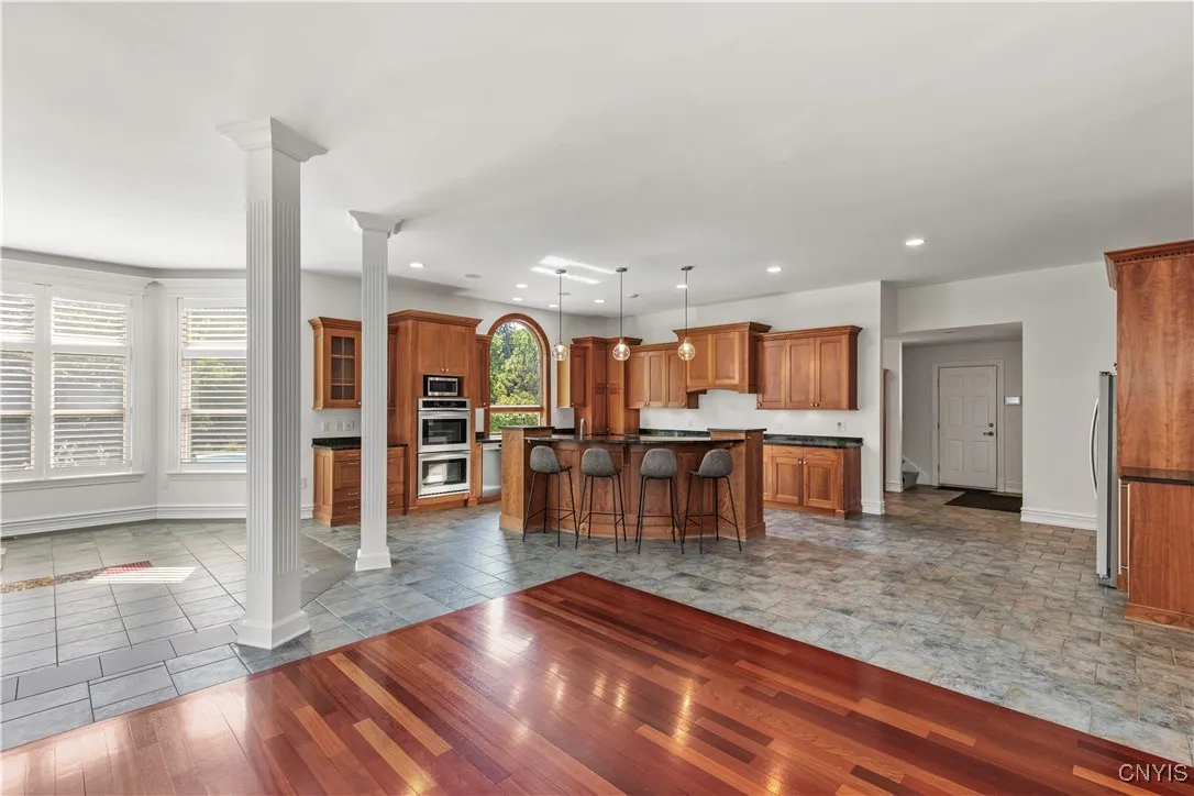 5 Kane Avenue, Skaneateles, New York 13152, Skaneateles, New York 13152, 5 Bedrooms Bedrooms, 12 Rooms Rooms,3 BathroomsBathrooms,Residential,Closed,5 Kane Avenue, Skaneateles, New York 13152,0,S1629053