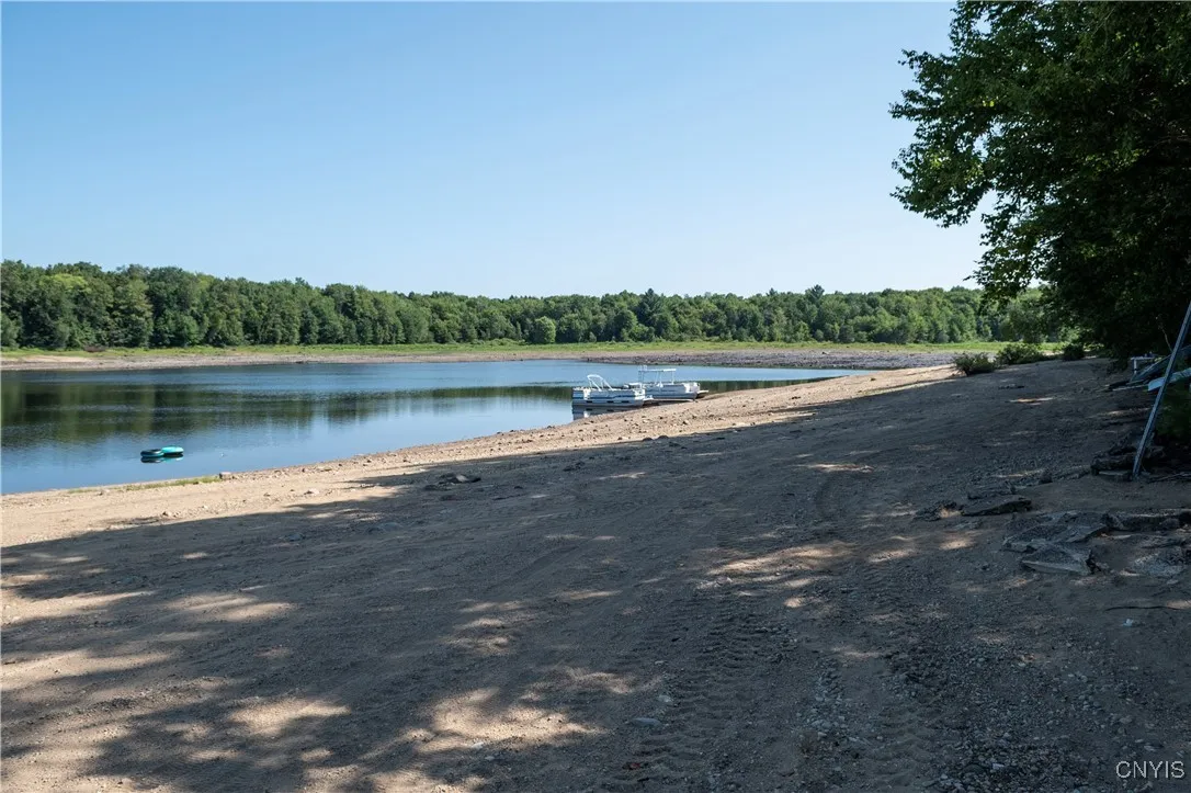Sandy Beach on Hinckly