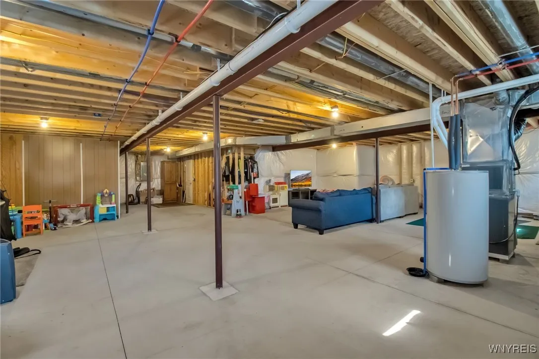 690 Pleasant View Drive, Lancaster, New York 14086, Lancaster, New York 14086, 3 Bedrooms Bedrooms, 7 Rooms Rooms,2 BathroomsBathrooms,Residential,Closed,690 Pleasant View Drive, Lancaster, New York 14086,0,B1630248