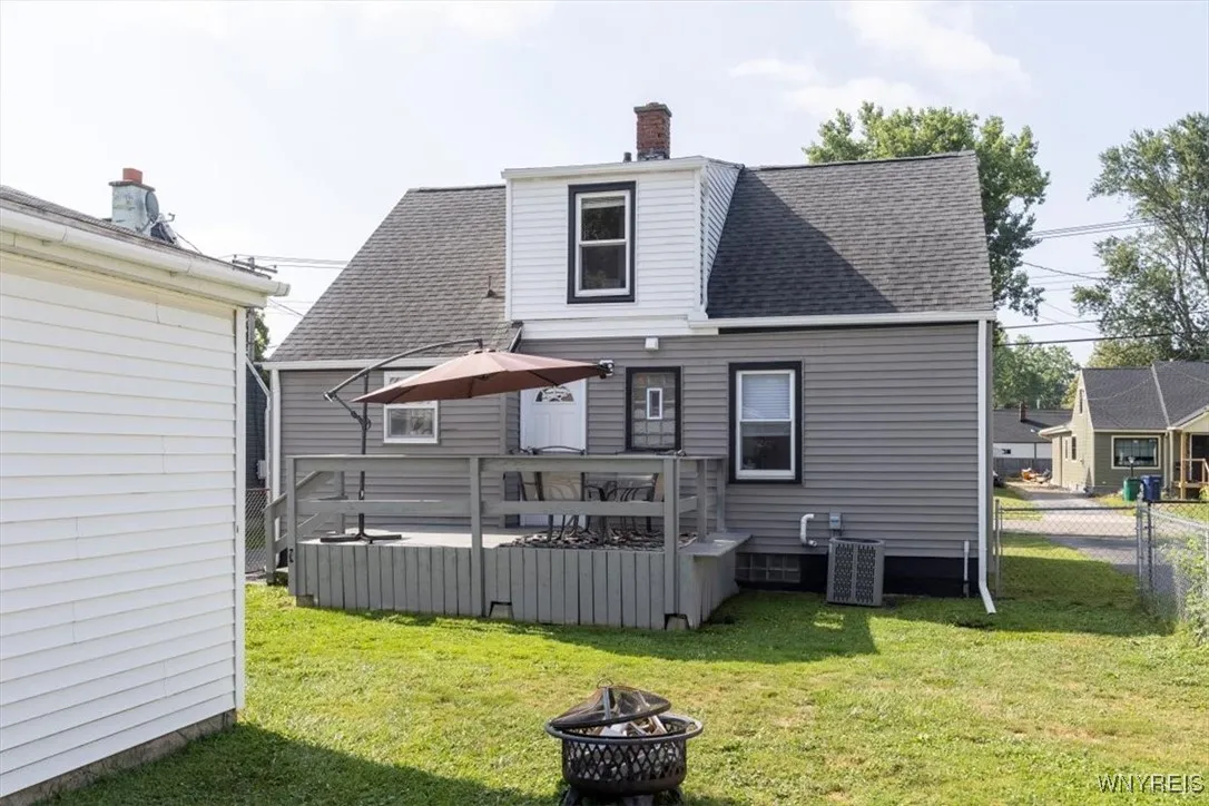 172 Eden Street, Buffalo, New York 14220, Buffalo, New York 14220, 4 Bedrooms Bedrooms, 6 Rooms Rooms,1 BathroomBathrooms,Residential,Closed,172 Eden Street, Buffalo, New York 14220,0,B1629794