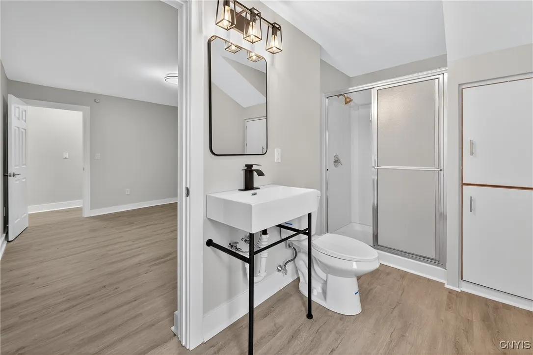 111 Maplehurst Avenue, Syracuse, New York 13208, Syracuse, New York 13208, 4 Bedrooms Bedrooms, 10 Rooms Rooms,2 BathroomsBathrooms,Residential Lease,Closed,111 Maplehurst Avenue, Syracuse, New York 13208,0,S1630879