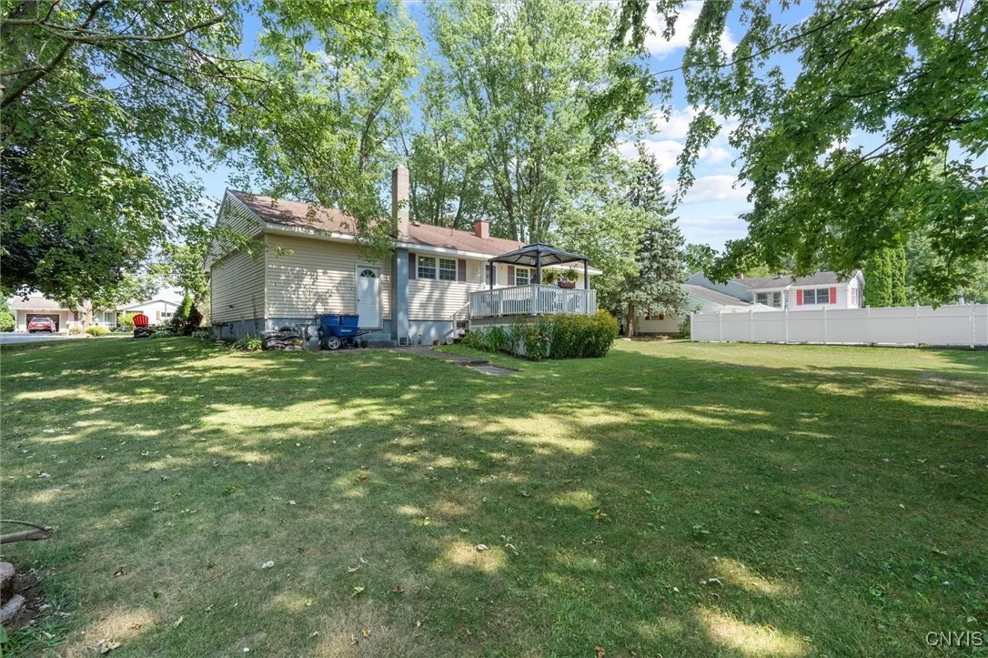 5765 Rock Road, Verona, New York 13478, Verona, New York 13478, 3 Bedrooms Bedrooms, 5 Rooms Rooms,1 BathroomBathrooms,Residential,Closed,5765 Rock Road, Verona, New York 13478,0,S1630904