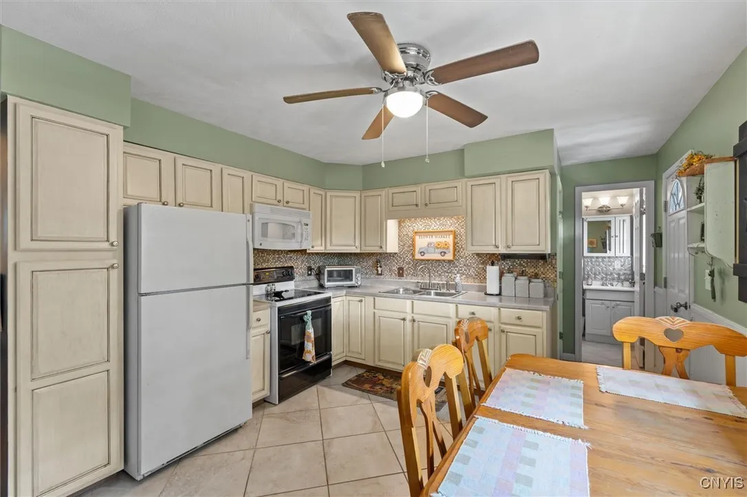 5765 Rock Road, Verona, New York 13478, Verona, New York 13478, 3 Bedrooms Bedrooms, 5 Rooms Rooms,1 BathroomBathrooms,Residential,Closed,5765 Rock Road, Verona, New York 13478,0,S1630904