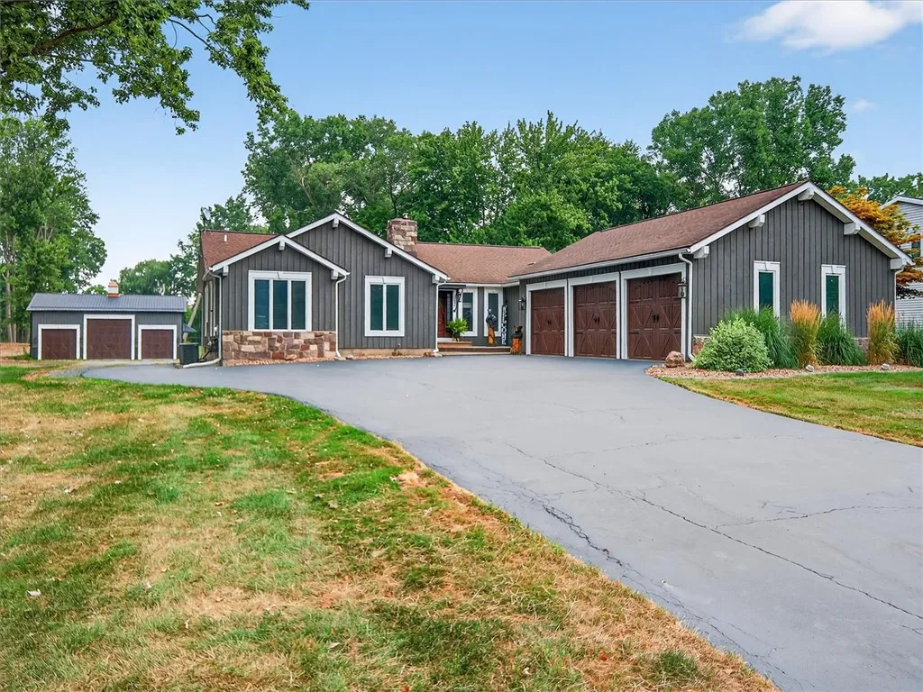 234 Sannita Drive, Greece, New York 14626, Greece, New York 14626, 3 Bedrooms Bedrooms, 9 Rooms Rooms,2 BathroomsBathrooms,Residential,Closed,234 Sannita Drive, Greece, New York 14626,0,R1630599