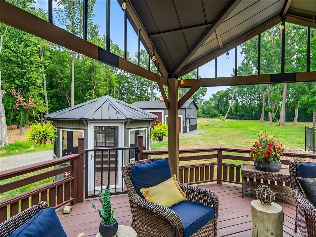 234 Sannita Drive, Greece, New York 14626, Greece, New York 14626, 3 Bedrooms Bedrooms, 9 Rooms Rooms,2 BathroomsBathrooms,Residential,Closed,234 Sannita Drive, Greece, New York 14626,0,R1630599