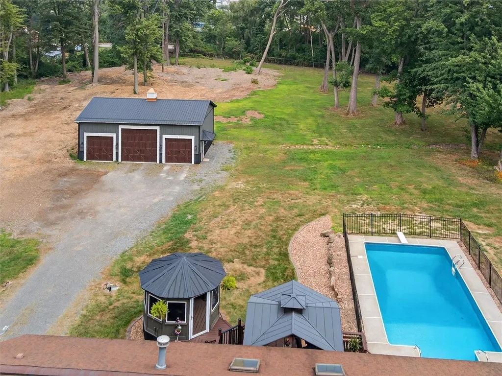 234 Sannita Drive, Greece, New York 14626, Greece, New York 14626, 3 Bedrooms Bedrooms, 9 Rooms Rooms,2 BathroomsBathrooms,Residential,Closed,234 Sannita Drive, Greece, New York 14626,0,R1630599