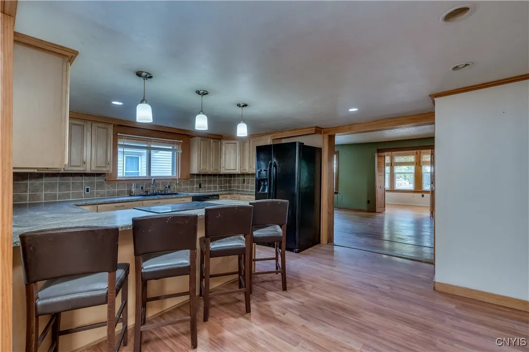 820 Sherman Street, Watertown City, New York 13601, Watertown City, New York 13601, 3 Bedrooms Bedrooms, 10 Rooms Rooms,2 BathroomsBathrooms,Residential,Closed,820 Sherman Street, Watertown City, New York 13601,0,S1629051