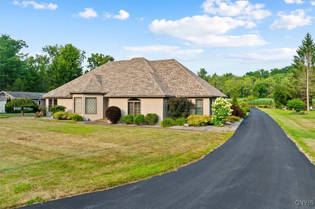 1524 Sandy Point Lane, Vienna, New York 13308, Vienna, New York 13308, 3 Bedrooms Bedrooms, 11 Rooms Rooms,3 BathroomsBathrooms,Residential,Closed,1524 Sandy Point Lane, Vienna, New York 13308,0,S1630983