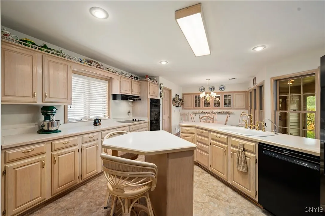 1524 Sandy Point Lane, Vienna, New York 13308, Vienna, New York 13308, 3 Bedrooms Bedrooms, 11 Rooms Rooms,3 BathroomsBathrooms,Residential,Closed,1524 Sandy Point Lane, Vienna, New York 13308,0,S1630983