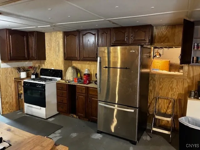 232 Riverview Parkway North, Rome, New York 13440, Rome, New York 13440, 3 Bedrooms Bedrooms, 6 Rooms Rooms,1 BathroomBathrooms,Residential,Closed,232 Riverview Parkway North, Rome, New York 13440,0,S1630165