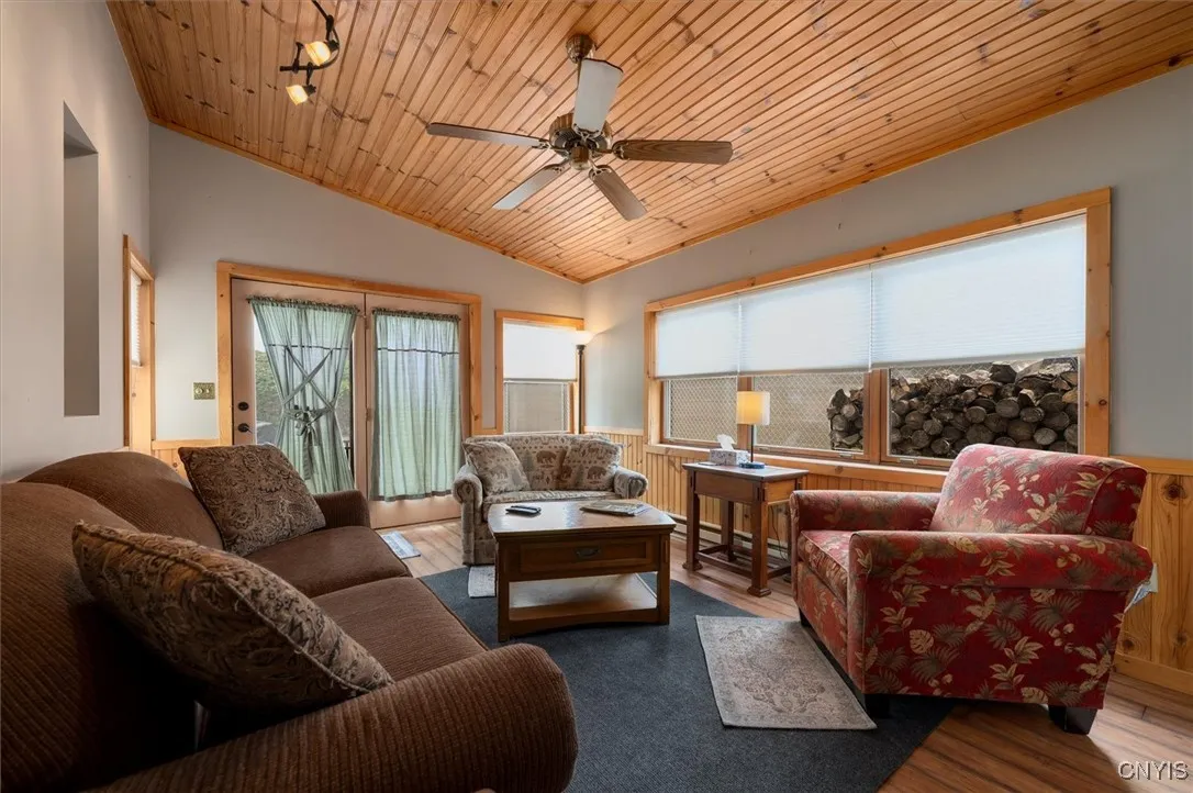 232 Riverview Parkway North, Rome, New York 13440, Rome, New York 13440, 3 Bedrooms Bedrooms, 6 Rooms Rooms,1 BathroomBathrooms,Residential,Closed,232 Riverview Parkway North, Rome, New York 13440,0,S1630165