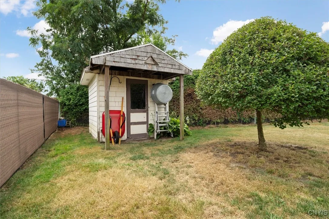 232 Riverview Parkway North, Rome, New York 13440, Rome, New York 13440, 3 Bedrooms Bedrooms, 6 Rooms Rooms,1 BathroomBathrooms,Residential,Closed,232 Riverview Parkway North, Rome, New York 13440,0,S1630165