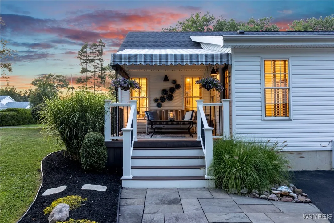 9181 Waterman Road, Evans, New York 14006, Evans, New York 14006, 3 Bedrooms Bedrooms, 6 Rooms Rooms,2 BathroomsBathrooms,Residential,Closed,9181 Waterman Road, Evans, New York 14006,0,B1630815