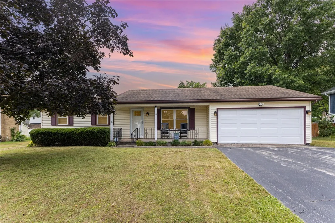 62 Alger Drive, Chili, New York 14624, Chili, New York 14624, 3 Bedrooms Bedrooms, 6 Rooms Rooms,2 BathroomsBathrooms,Residential Lease,Closed,62 Alger Drive, Chili, New York 14624,0,R1630790