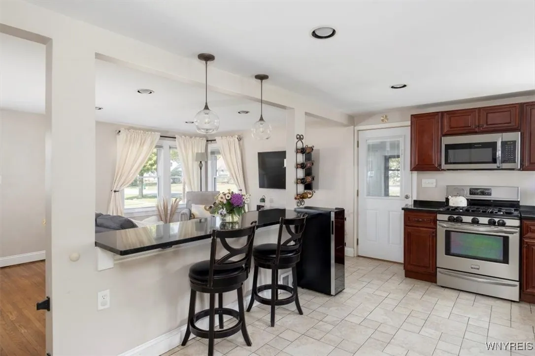 59 Sherwood Avenue, Hamburg, New York 14075, Hamburg, New York 14075, 2 Bedrooms Bedrooms, 5 Rooms Rooms,1 BathroomBathrooms,Residential,For Sale,59 Sherwood Avenue, Hamburg, New York 14075,B1630660