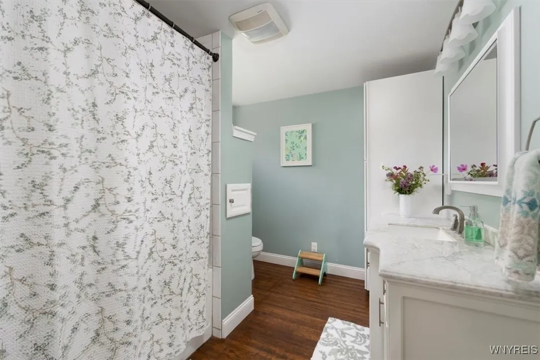 59 Sherwood Avenue, Hamburg, New York 14075, Hamburg, New York 14075, 2 Bedrooms Bedrooms, 5 Rooms Rooms,1 BathroomBathrooms,Residential,For Sale,59 Sherwood Avenue, Hamburg, New York 14075,B1630660