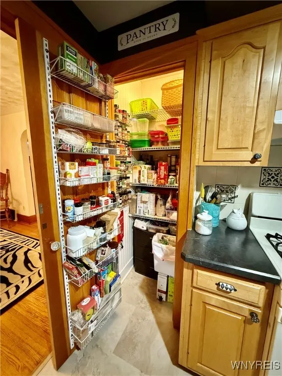 146 Chamberlin Drive, West Seneca, New York 14210, West Seneca, New York 14210, 4 Bedrooms Bedrooms, ,2 BathroomsBathrooms,Residential,For Sale,146 Chamberlin Drive, West Seneca, New York 14210,B1631000