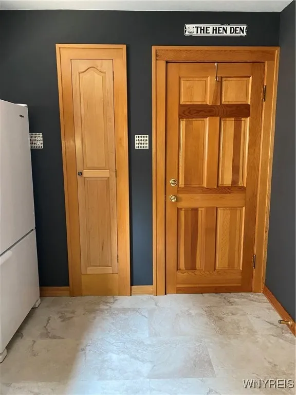 146 Chamberlin Drive, West Seneca, New York 14210, West Seneca, New York 14210, 4 Bedrooms Bedrooms, ,2 BathroomsBathrooms,Residential,For Sale,146 Chamberlin Drive, West Seneca, New York 14210,B1631000