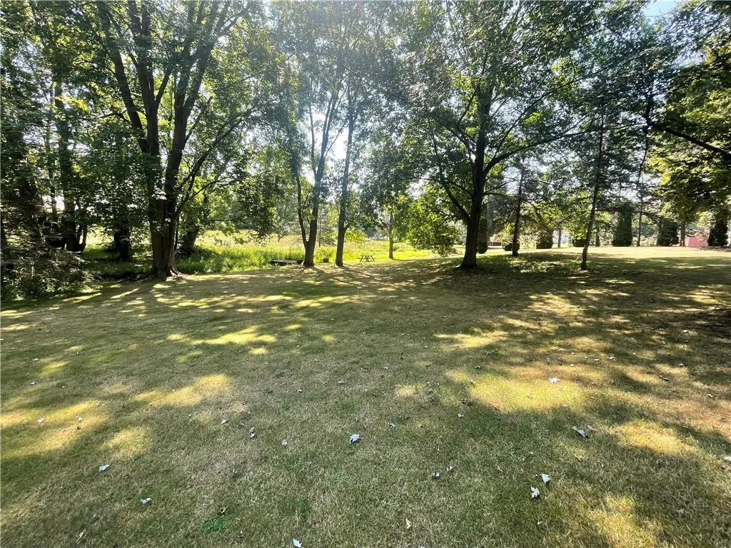 102 Norris Drive, Waterloo, New York 13165, Waterloo, New York 13165, 4 Bedrooms Bedrooms, 8 Rooms Rooms,2 BathroomsBathrooms,Residential,Closed,102 Norris Drive, Waterloo, New York 13165,0,R1630981