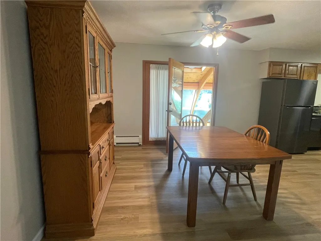 102 Norris Drive, Waterloo, New York 13165, Waterloo, New York 13165, 4 Bedrooms Bedrooms, 8 Rooms Rooms,2 BathroomsBathrooms,Residential,Closed,102 Norris Drive, Waterloo, New York 13165,0,R1630981