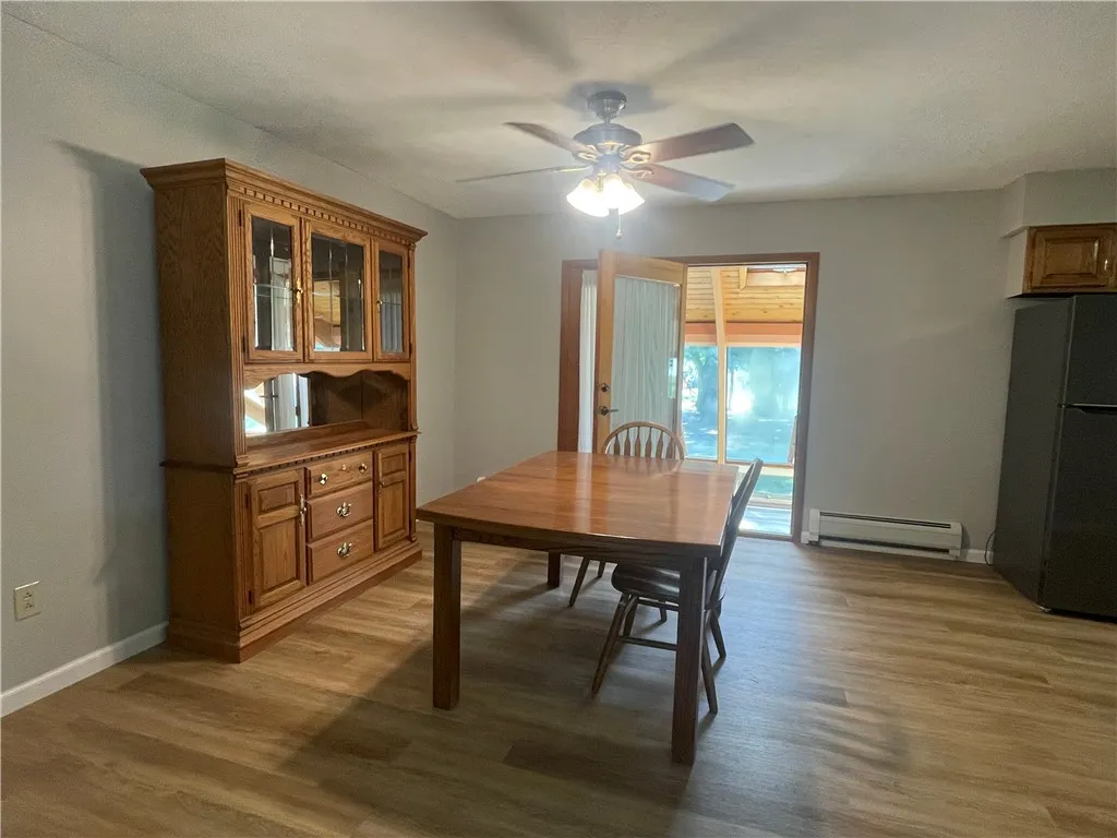 102 Norris Drive, Waterloo, New York 13165, Waterloo, New York 13165, 4 Bedrooms Bedrooms, 8 Rooms Rooms,2 BathroomsBathrooms,Residential,Closed,102 Norris Drive, Waterloo, New York 13165,0,R1630981