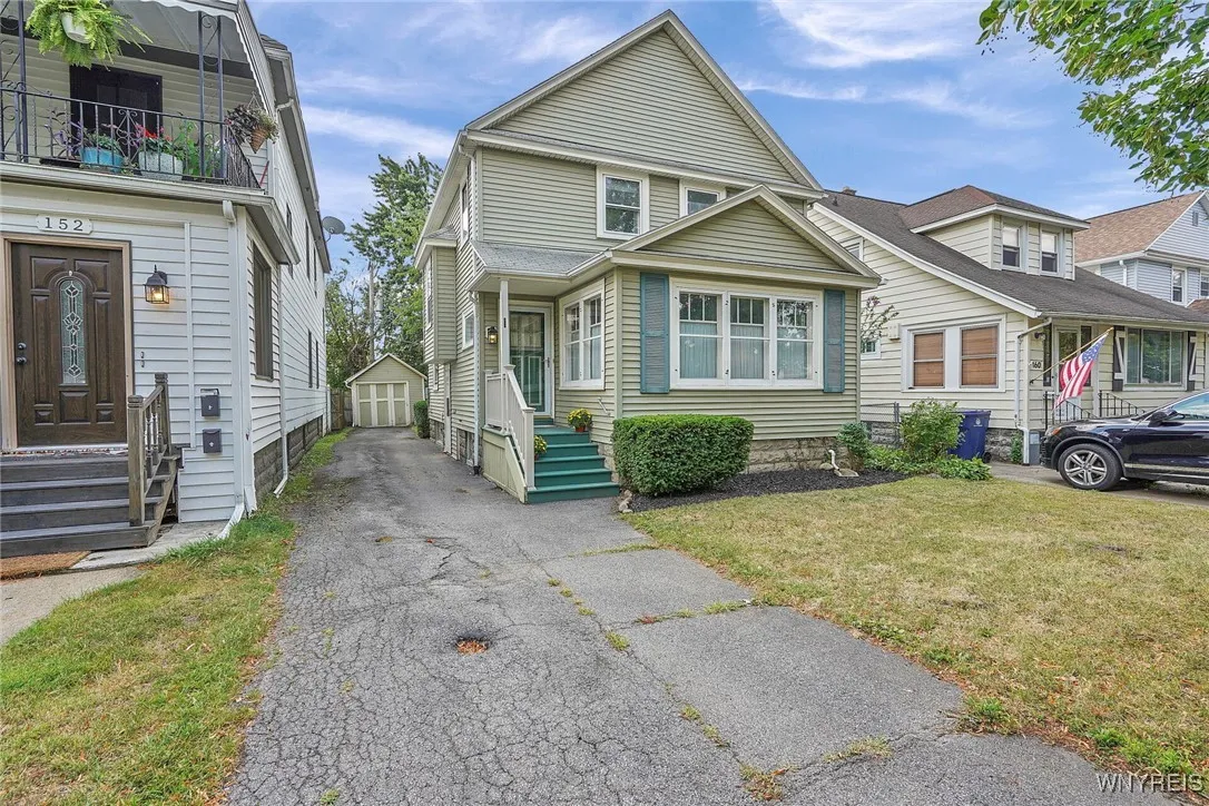 156 Stratford Road, Buffalo, New York 14216, Buffalo, New York 14216, 3 Bedrooms Bedrooms, 7 Rooms Rooms,1 BathroomBathrooms,Residential,For Sale,156 Stratford Road, Buffalo, New York 14216,B1629770