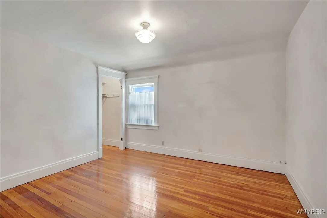 156 Stratford Road, Buffalo, New York 14216, Buffalo, New York 14216, 3 Bedrooms Bedrooms, 7 Rooms Rooms,1 BathroomBathrooms,Residential,For Sale,156 Stratford Road, Buffalo, New York 14216,B1629770