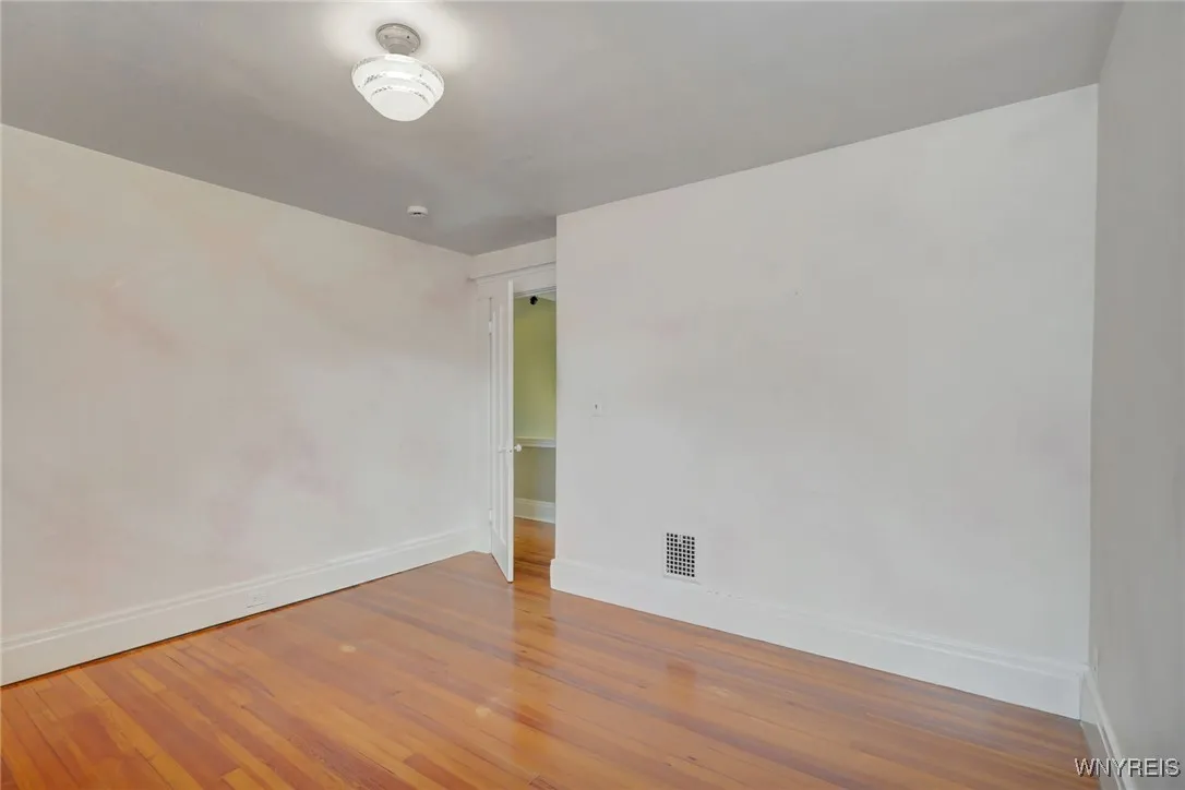 156 Stratford Road, Buffalo, New York 14216, Buffalo, New York 14216, 3 Bedrooms Bedrooms, 7 Rooms Rooms,1 BathroomBathrooms,Residential,For Sale,156 Stratford Road, Buffalo, New York 14216,B1629770