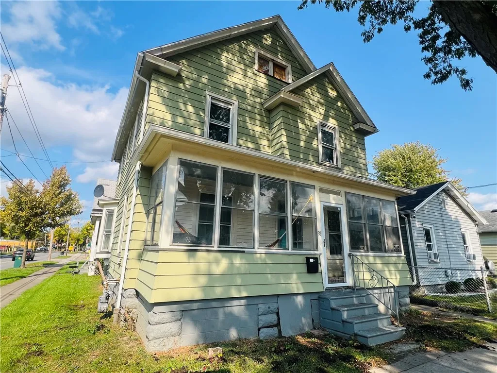 98 Lime Street, Rochester, New York 14606, Rochester, New York 14606, 4 Bedrooms Bedrooms, ,2 BathroomsBathrooms,Residential,Closed,98 Lime Street, Rochester, New York 14606,0,R1630977