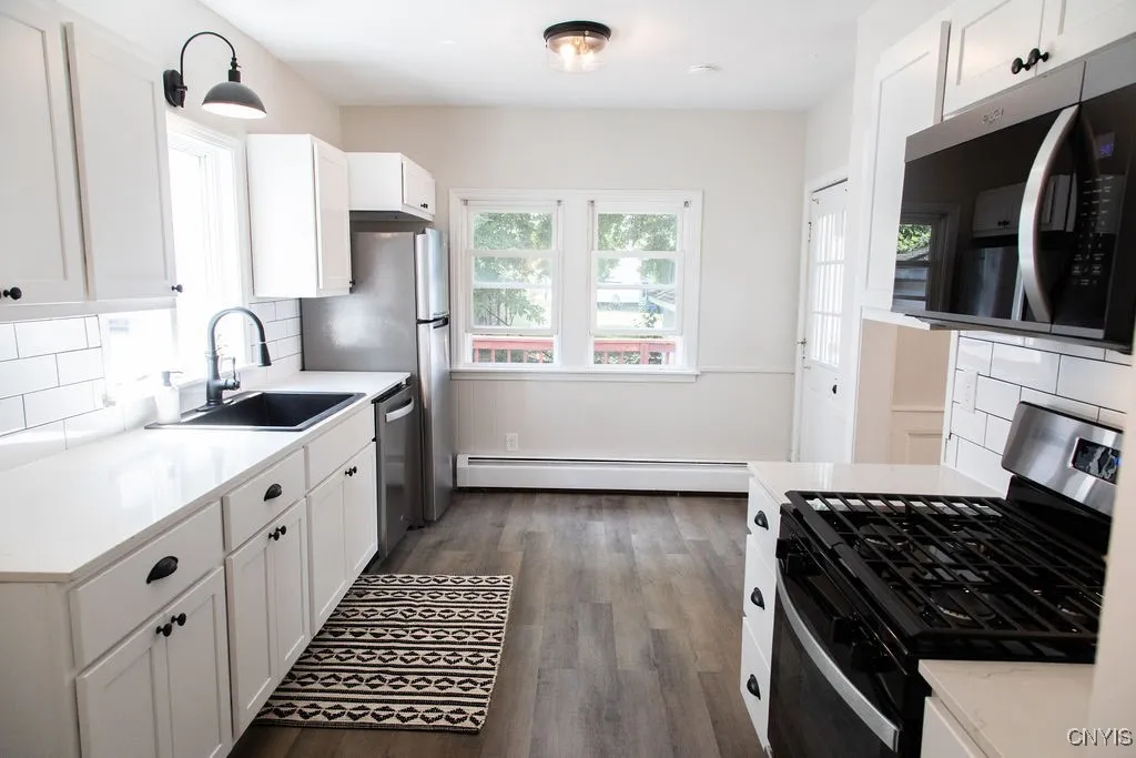 151 Loma Avenue, Syracuse, New York 13208, Syracuse, New York 13208, 2 Bedrooms Bedrooms, 5 Rooms Rooms,1 BathroomBathrooms,Residential,Closed,151 Loma Avenue, Syracuse, New York 13208,0,S1627579