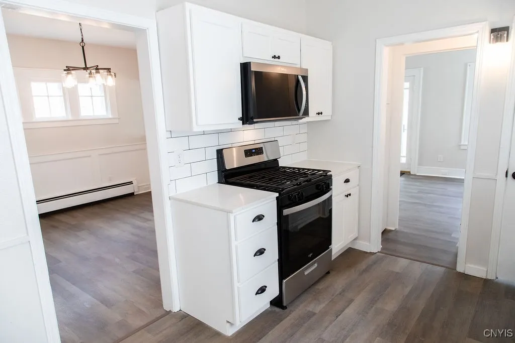 151 Loma Avenue, Syracuse, New York 13208, Syracuse, New York 13208, 2 Bedrooms Bedrooms, 5 Rooms Rooms,1 BathroomBathrooms,Residential,Closed,151 Loma Avenue, Syracuse, New York 13208,0,S1627579