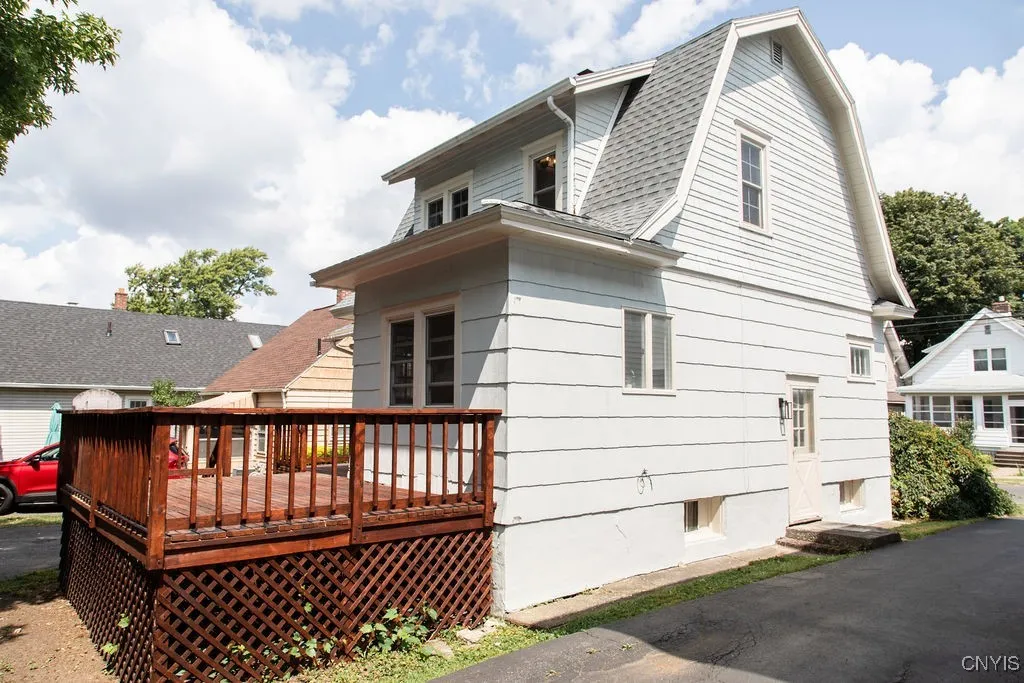 151 Loma Avenue, Syracuse, New York 13208, Syracuse, New York 13208, 2 Bedrooms Bedrooms, 5 Rooms Rooms,1 BathroomBathrooms,Residential,Closed,151 Loma Avenue, Syracuse, New York 13208,0,S1627579