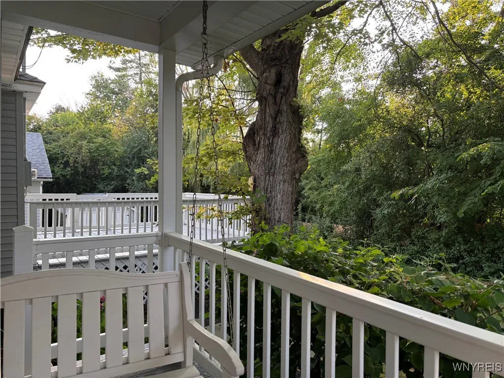 5344 Eastwood Avenue, Hamburg, New York 14075, Hamburg, New York 14075, 4 Bedrooms Bedrooms, 9 Rooms Rooms,1 BathroomBathrooms,Residential,For Sale,5344 Eastwood Avenue, Hamburg, New York 14075,B1630898