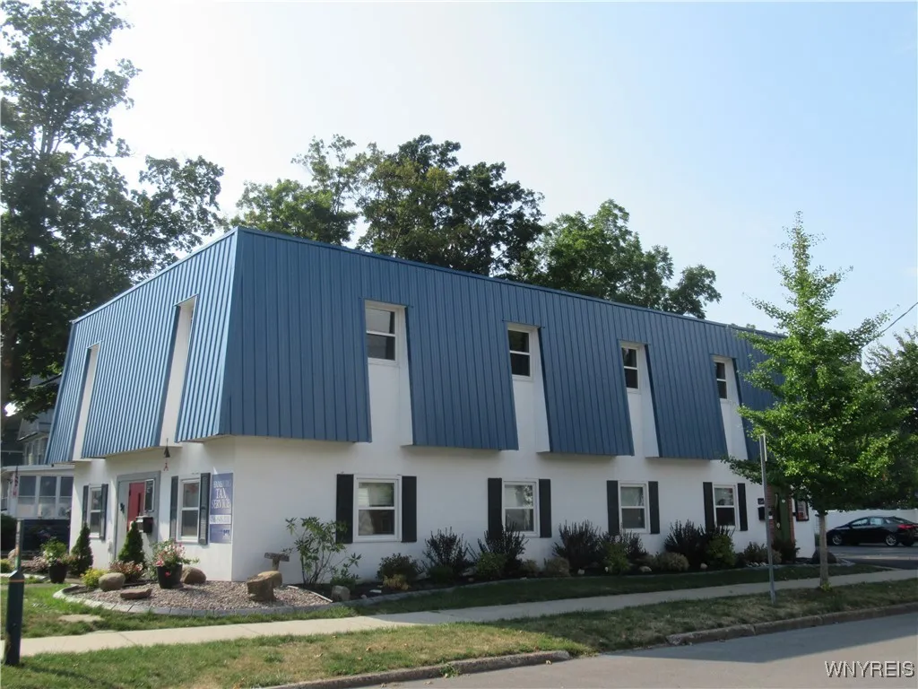 91 Union Street, Hamburg, New York 14075, Hamburg, New York 14075, ,Commercial Lease,For Rent,91 Union Street, Hamburg, New York 14075,B1630892
