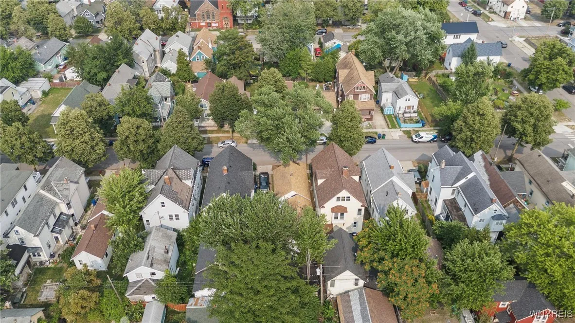 288 Dearborn Street, Buffalo, New York 14207, Buffalo, New York 14207, 6 Bedrooms Bedrooms, ,4 BathroomsBathrooms,Residential,Closed,288 Dearborn Street, Buffalo, New York 14207,0,B1631033