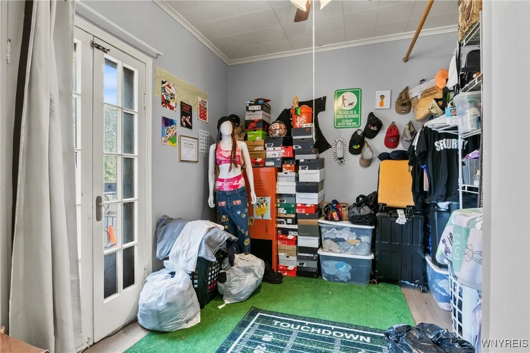 288 Dearborn Street, Buffalo, New York 14207, Buffalo, New York 14207, 6 Bedrooms Bedrooms, ,4 BathroomsBathrooms,Residential,Closed,288 Dearborn Street, Buffalo, New York 14207,0,B1631033