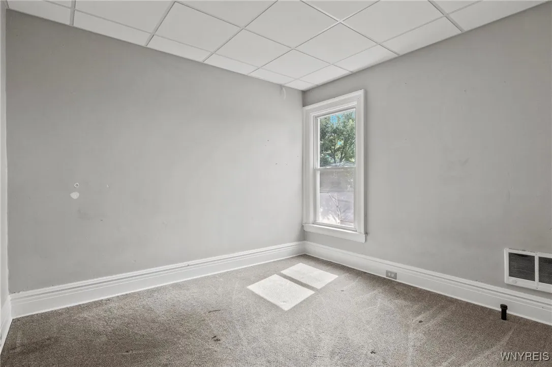 288 Dearborn Street, Buffalo, New York 14207, Buffalo, New York 14207, 6 Bedrooms Bedrooms, ,4 BathroomsBathrooms,Residential,Closed,288 Dearborn Street, Buffalo, New York 14207,0,B1631033