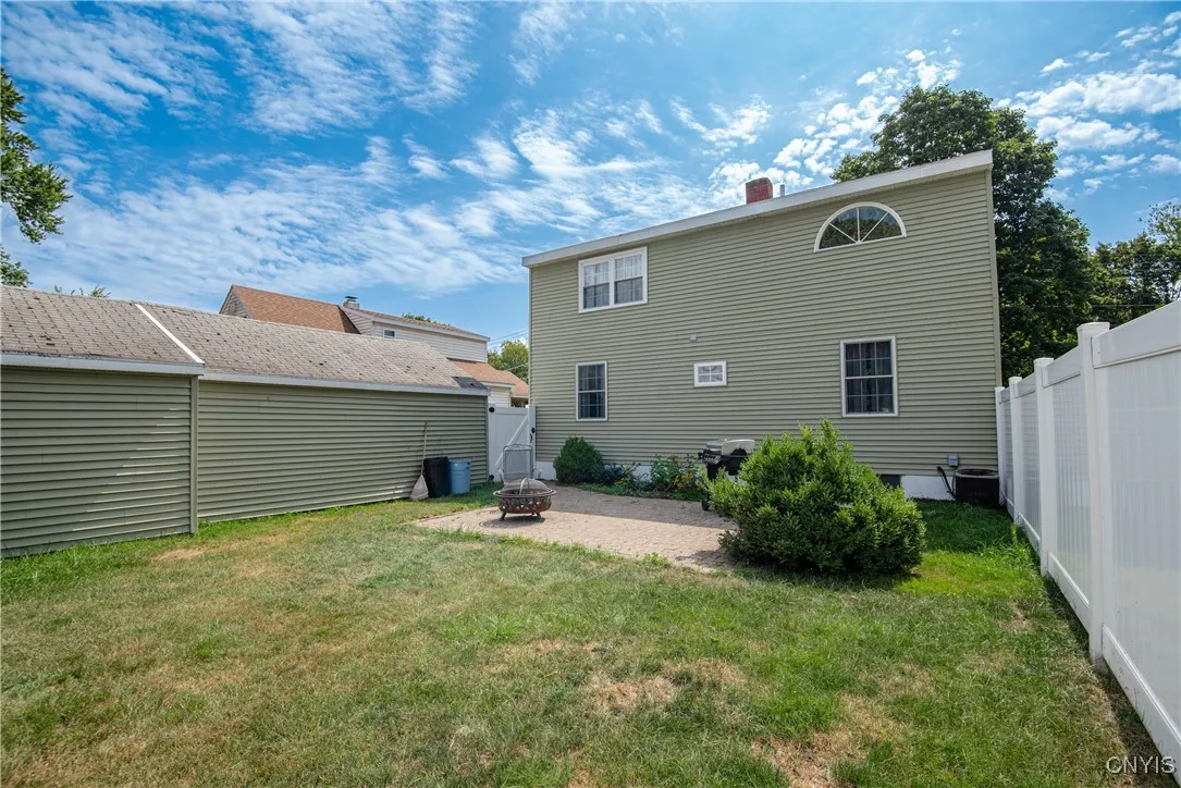 811 Harding Boulevard, Rome, New York 13440, Rome, New York 13440, 3 Bedrooms Bedrooms, 7 Rooms Rooms,2 BathroomsBathrooms,Residential,Closed,811 Harding Boulevard, Rome, New York 13440,0,S1630233