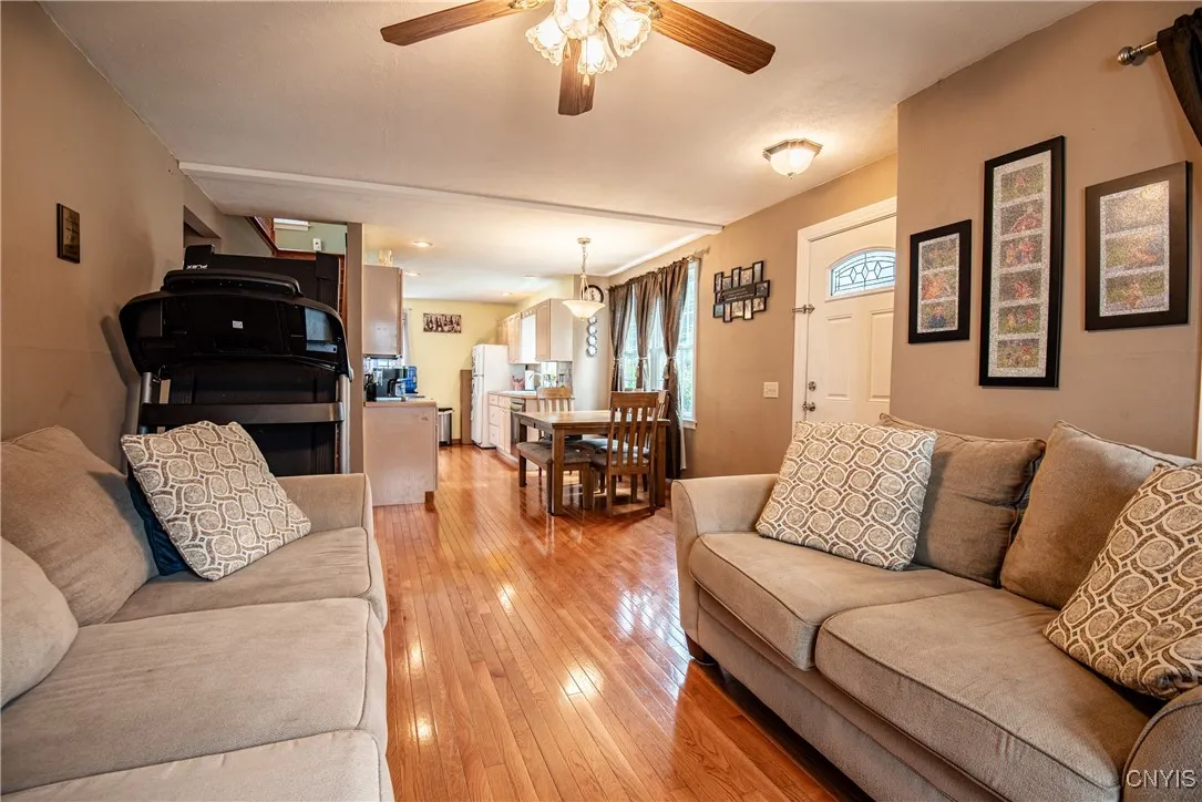 811 Harding Boulevard, Rome, New York 13440, Rome, New York 13440, 3 Bedrooms Bedrooms, 7 Rooms Rooms,2 BathroomsBathrooms,Residential,Closed,811 Harding Boulevard, Rome, New York 13440,0,S1630233