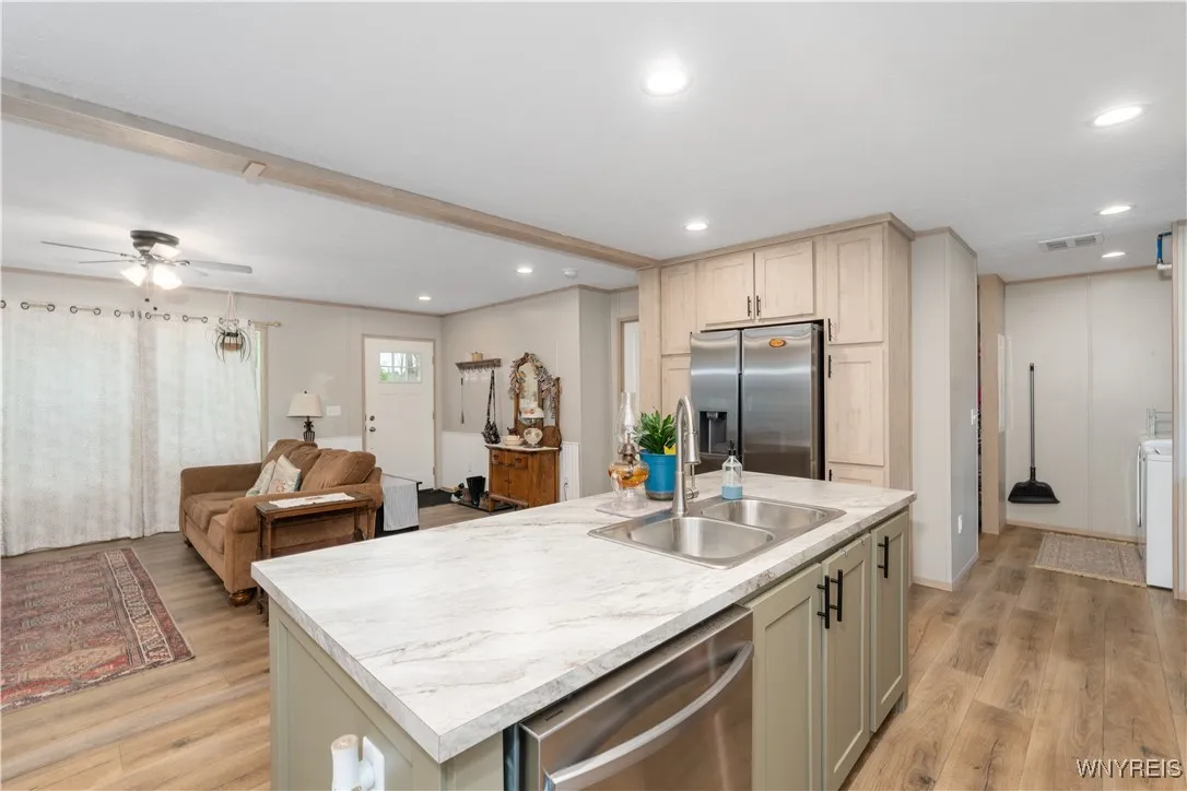 Open Kitchen/Dining Space