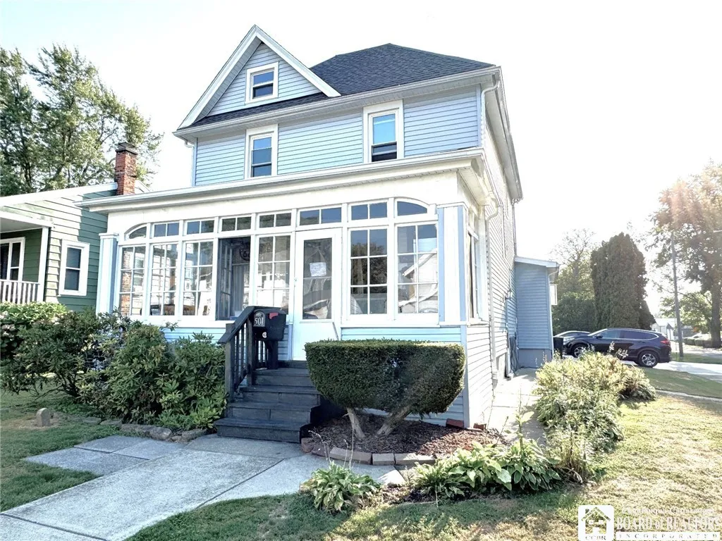 501 Mckinley Avenue, Dunkirk, New York 14048, Dunkirk, New York 14048, 4 Bedrooms Bedrooms, 7 Rooms Rooms,2 BathroomsBathrooms,Residential,Closed,501 Mckinley Avenue, Dunkirk, New York 14048,0,R1630005