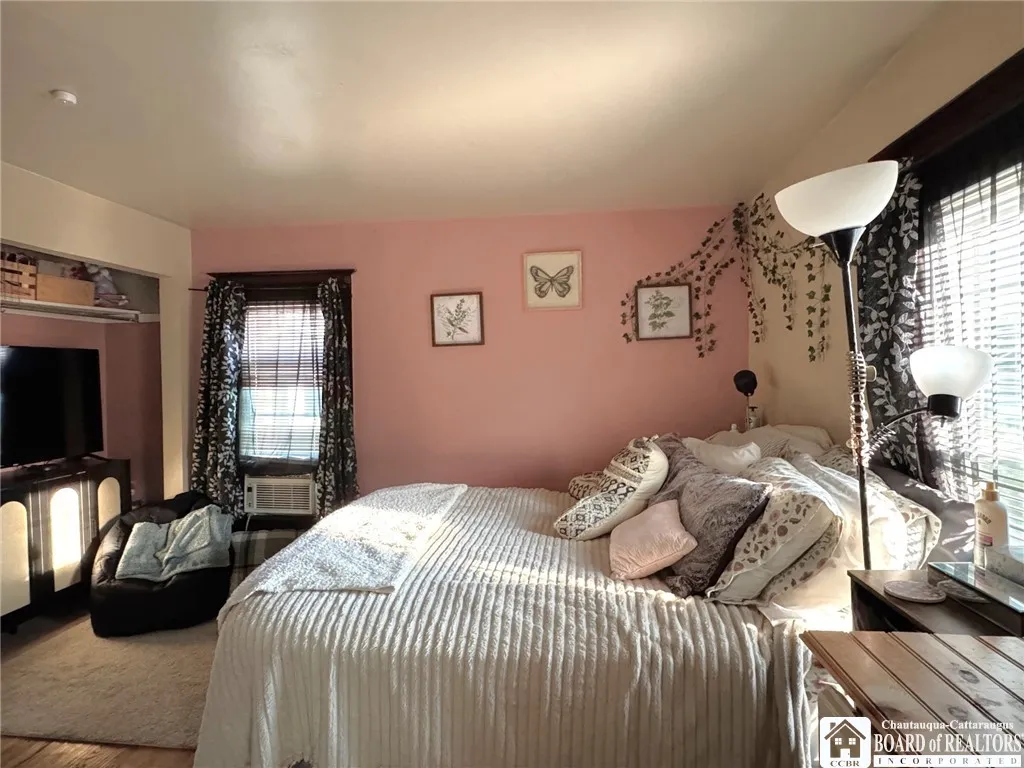 501 Mckinley Avenue, Dunkirk, New York 14048, Dunkirk, New York 14048, 4 Bedrooms Bedrooms, 7 Rooms Rooms,2 BathroomsBathrooms,Residential,Closed,501 Mckinley Avenue, Dunkirk, New York 14048,0,R1630005