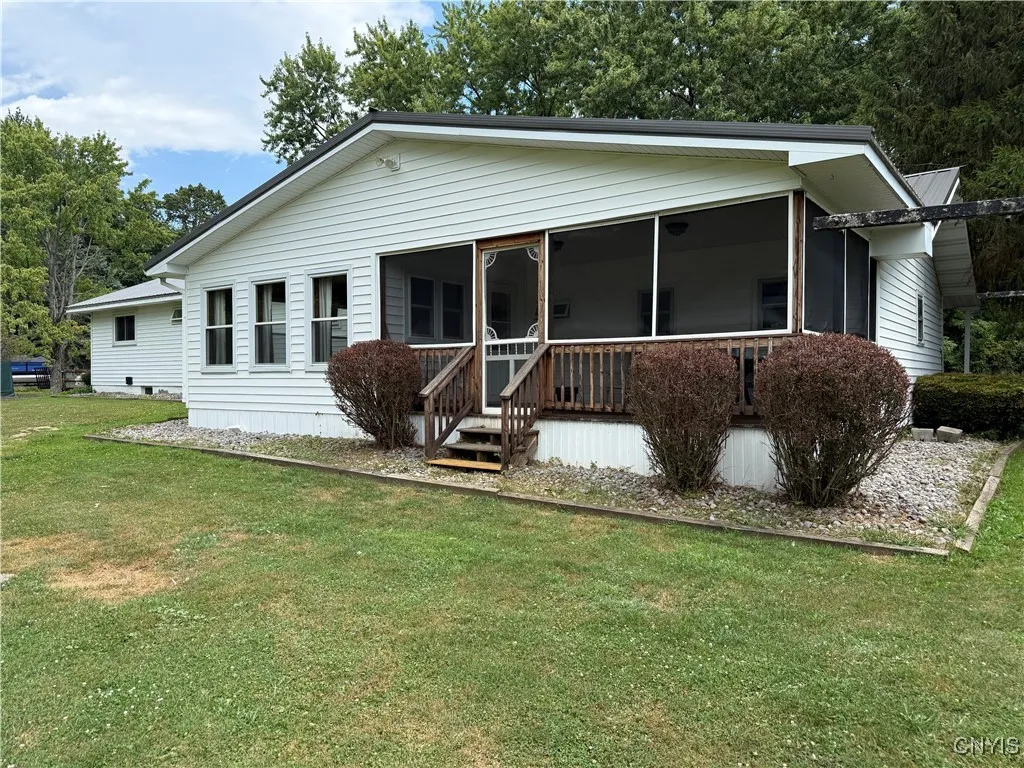 6391 Bartlett Road, Westmoreland, New York 13440, Westmoreland, New York 13440, 3 Bedrooms Bedrooms, 7 Rooms Rooms,1 BathroomBathrooms,Residential,Closed,6391 Bartlett Road, Westmoreland, New York 13440,0,S1631003