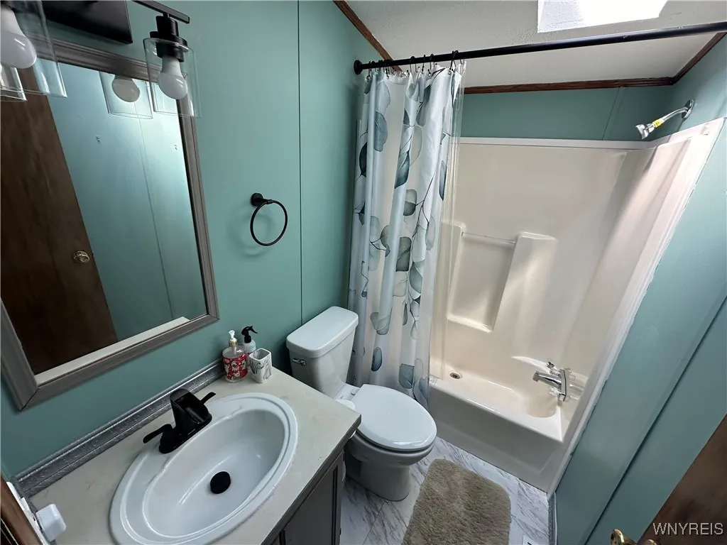 779 Fernwood Drive, Lockport Town, New York 14094, Lockport Town, New York 14094, 3 Bedrooms Bedrooms, 6 Rooms Rooms,2 BathroomsBathrooms,Residential,Closed,779 Fernwood Drive, Lockport Town, New York 14094,0,B1630940