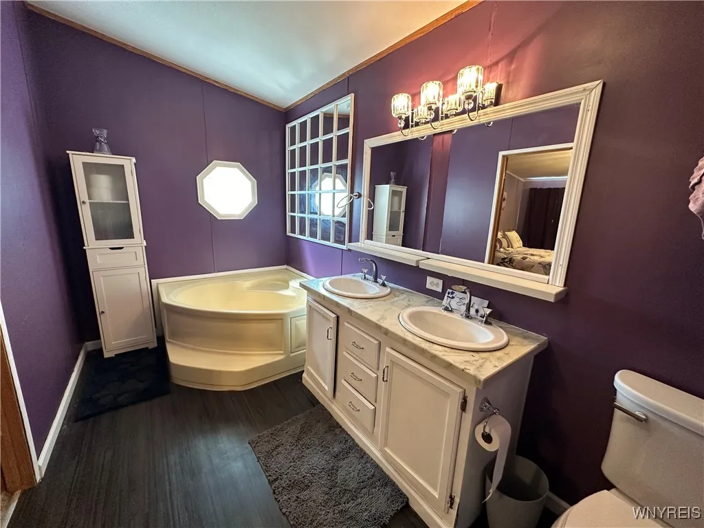 779 Fernwood Drive, Lockport Town, New York 14094, Lockport Town, New York 14094, 3 Bedrooms Bedrooms, 6 Rooms Rooms,2 BathroomsBathrooms,Residential,Closed,779 Fernwood Drive, Lockport Town, New York 14094,0,B1630940