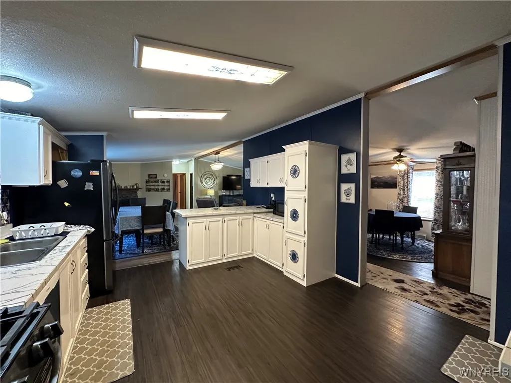 779 Fernwood Drive, Lockport Town, New York 14094, Lockport Town, New York 14094, 3 Bedrooms Bedrooms, 6 Rooms Rooms,2 BathroomsBathrooms,Residential,Closed,779 Fernwood Drive, Lockport Town, New York 14094,0,B1630940