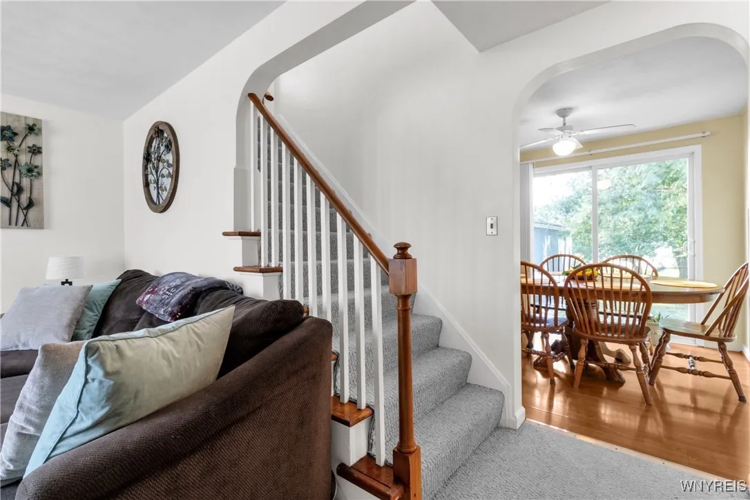 3295 Mckinley Parkway, Hamburg, New York 14219, Hamburg, New York 14219, 3 Bedrooms Bedrooms, 7 Rooms Rooms,1 BathroomBathrooms,Residential,For Sale,3295 Mckinley Parkway, Hamburg, New York 14219,B1631034