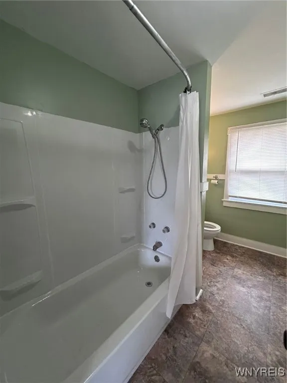 475 Potters Road Upper, West Seneca, New York 1422, West Seneca, New York 14220, 3 Bedrooms Bedrooms, 7 Rooms Rooms,1 BathroomBathrooms,Residential Lease,For Rent,475 Potters Road Upper, West Seneca, New York 1422,B1631086