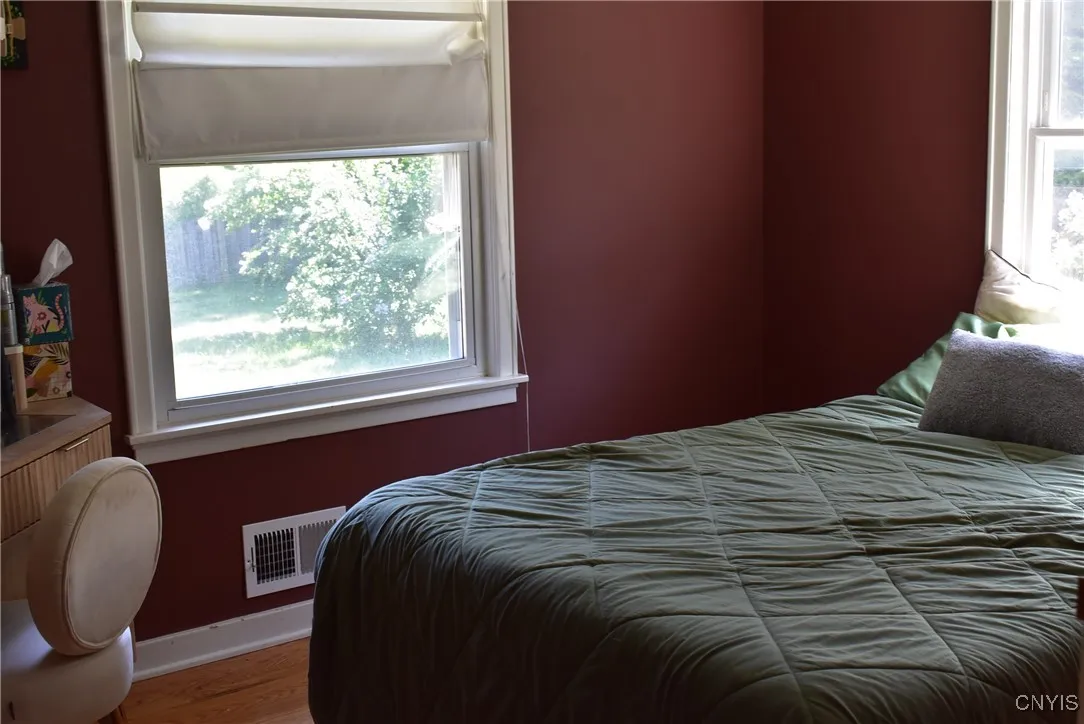 305 Case Street, Geddes, New York 13209, Geddes, New York 13209, 2 Bedrooms Bedrooms, 5 Rooms Rooms,1 BathroomBathrooms,Residential,Closed,305 Case Street, Geddes, New York 13209,0,S1631011